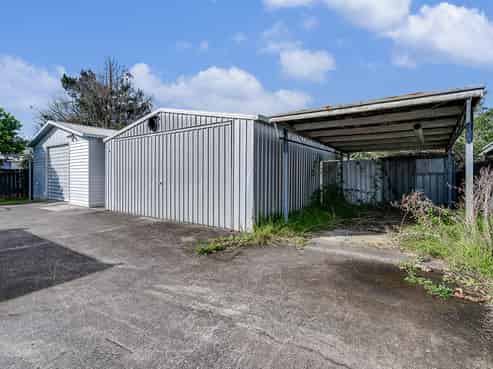 12 Ryan Avenue, Chartwell