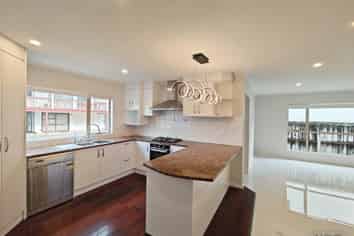 38 Chartwell Avenue, Glenfield