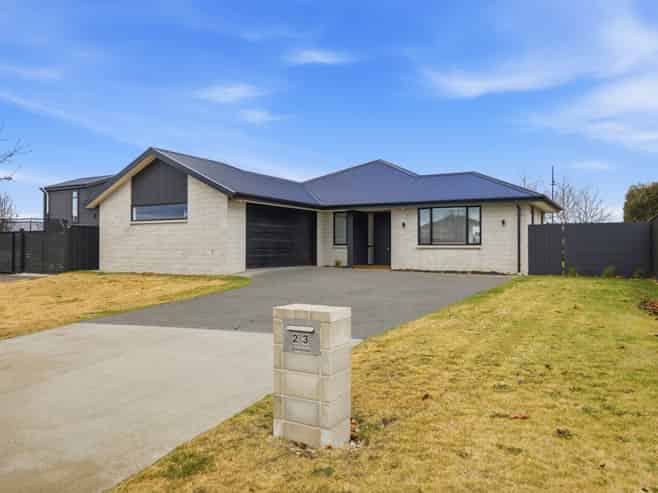 23 Aroha Street, Pegasus