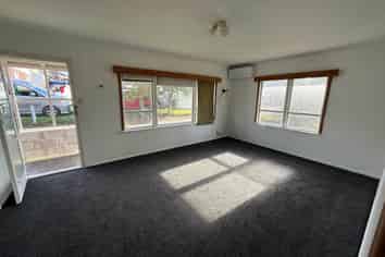 9B Kirton Crescent, Manurewa