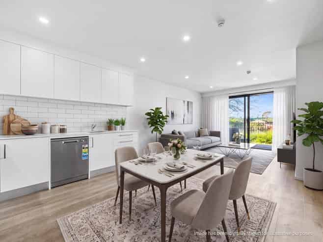 G03/36A Greenslade Crescent, Northcote