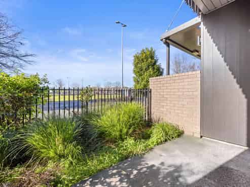 G03/36A Greenslade Crescent, Northcote