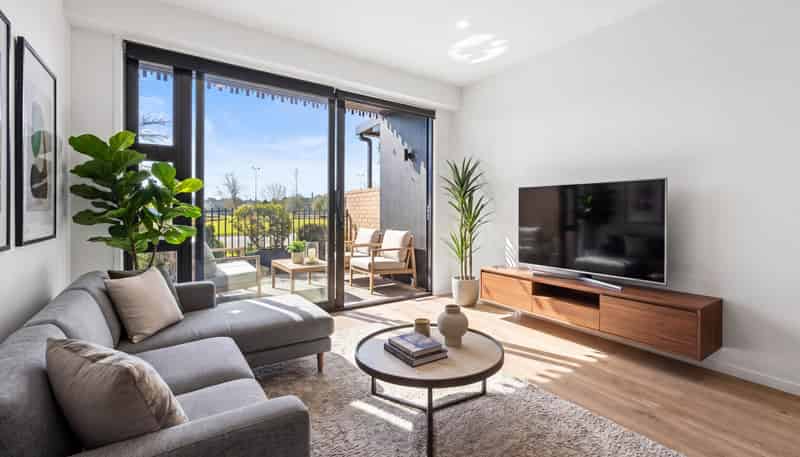 G03/36A Greenslade Crescent, Northcote