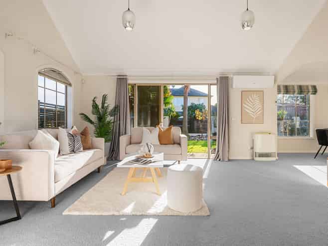 11 Raungawari Drive, Huntington