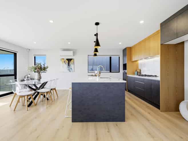 39 Pinecrest Drive, Gulf Harbour