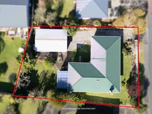 3 Crocombe Crescent, Beach Haven