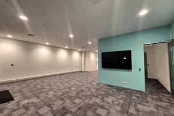 Quality ground floor office at Northwest