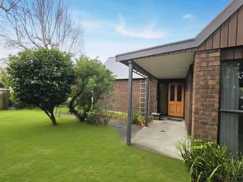 100 Rimu Road, Paraparaumu