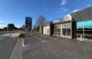 Profile retail on Cameron Road