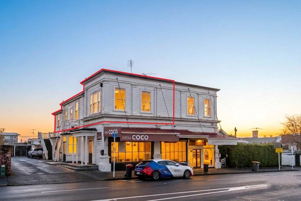 Heritage Charm & Comfort – Spacious 4-Bed in H... - Widok 2