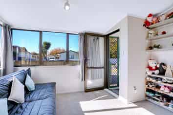 3 Kenney Crescent, Fairfield