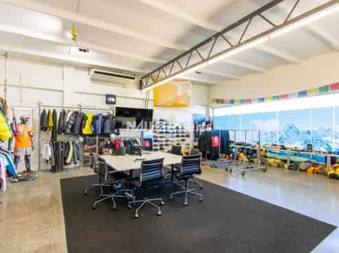 Versatile Takapuna Showroom/Office 