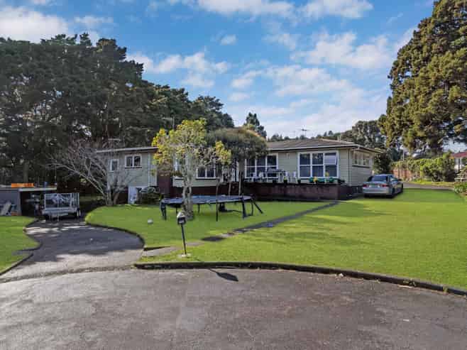 140 Great South Road, Manurewa