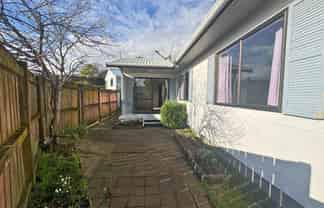 121A Makarini Street, Paraparaumu