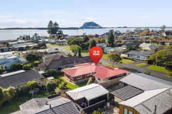 22 Woods Avenue, Matua