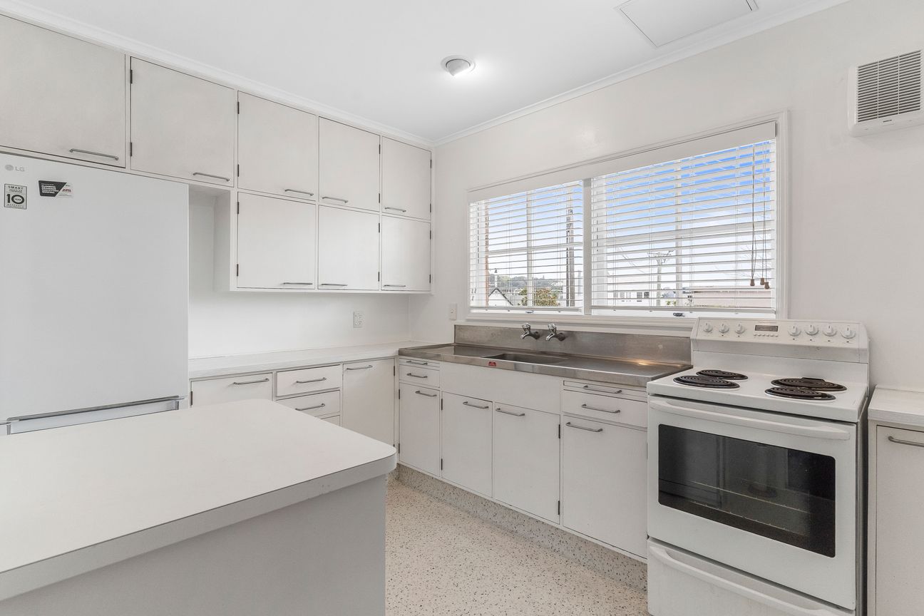 Northern Slopes Remuera - Sunny, Refreshed Two-Bedroom Home - Widok 6
