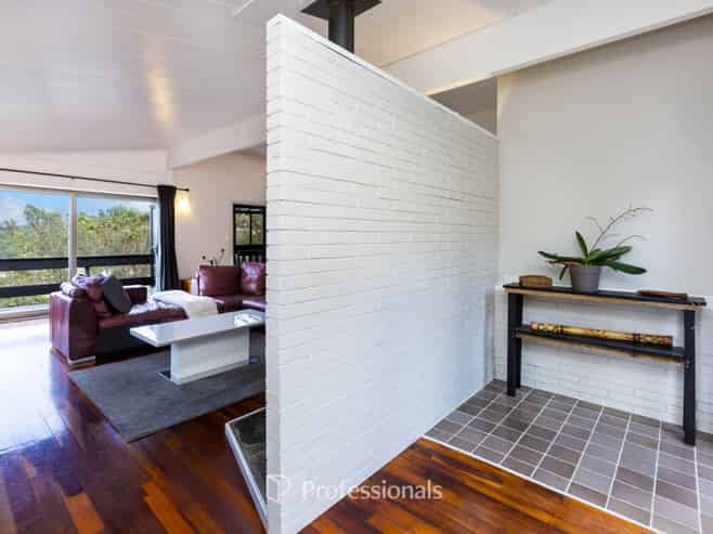52 Cypress Drive, Maungaraki