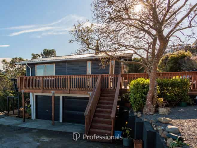 52 Cypress Drive, Maungaraki
