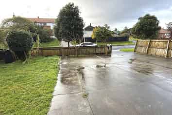 33 Gifford Avenue, Mount Albert