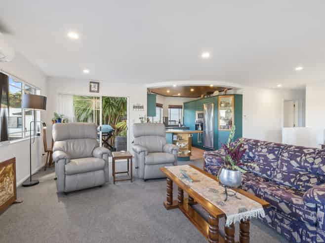 6C Reynolds Road, Pukekohe