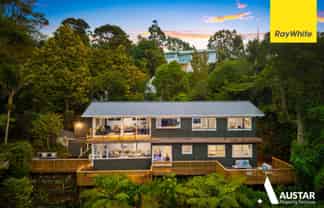 32 Rangiwai Road, Titirangi