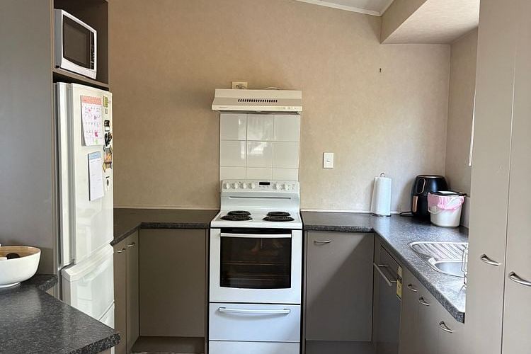 Price Reduction $630 - 3 Bedroom Home in Sunnyvale - Aanzicht 6