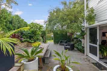 48 Thatcher Street, Mission Bay