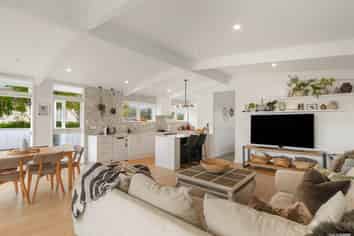 48 Thatcher Street, Mission Bay