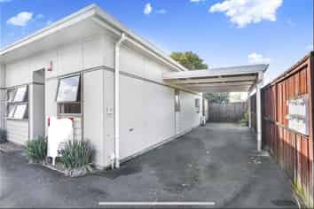 8A Ford Street, Hamilton East