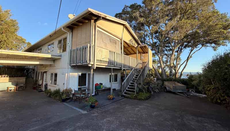 142 Rangatira Road, Beach Haven