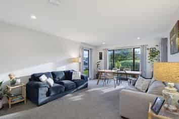 1 Appleton Place, Woodend