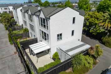1/86 Springfield Road, Saint Albans