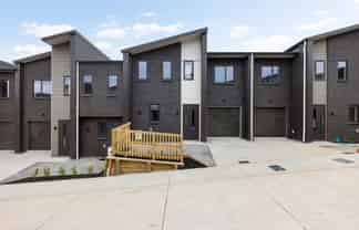 6/2 Benjamin Avenue, Rototuna North