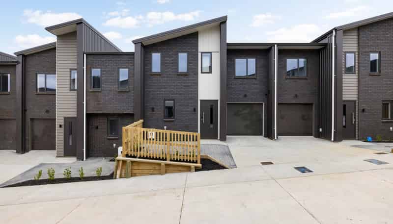 6/2 Benjamin Avenue, Rototuna North