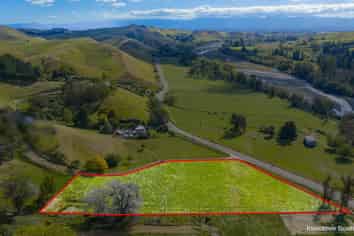  2, 127 Ongaonga Road, Waipawa