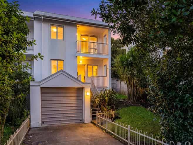 47 Winery Way, Henderson