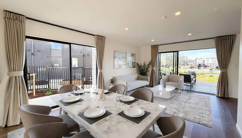 8/16 Molley Green Place, Mount Roskill