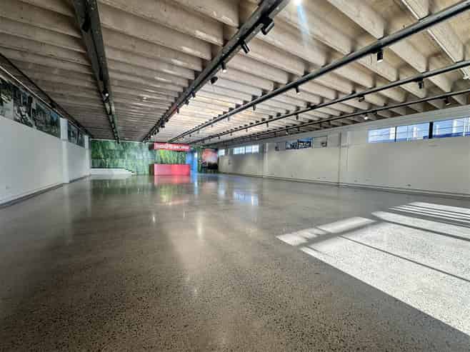 CBRE | Standalone Lunn Ave Landmark