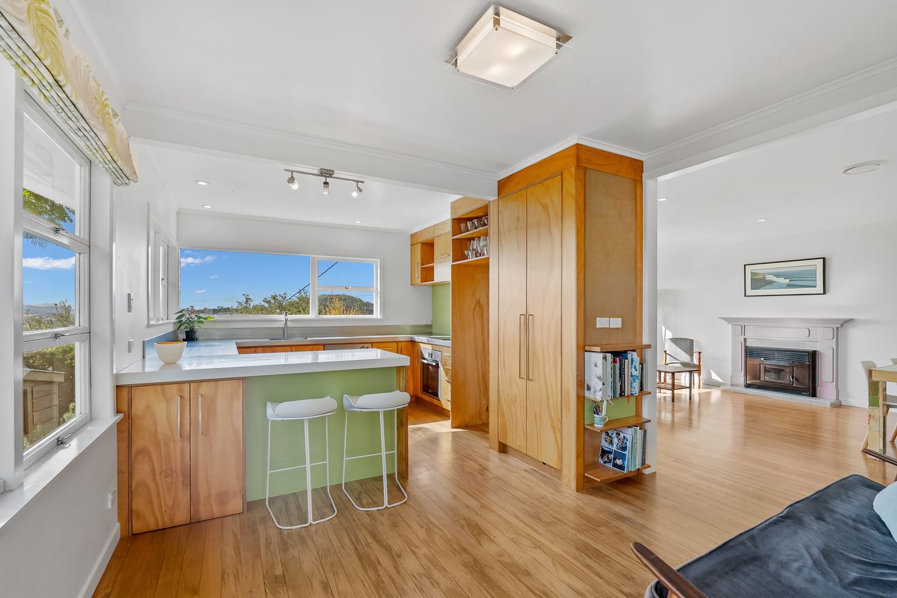 Quiet Cul-de-Sac 3 Bedroom with Incredible Elevated Views! - Widok 3