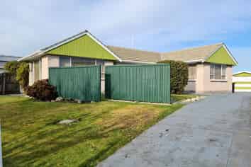 33 Warren Crescent, Hillmorton