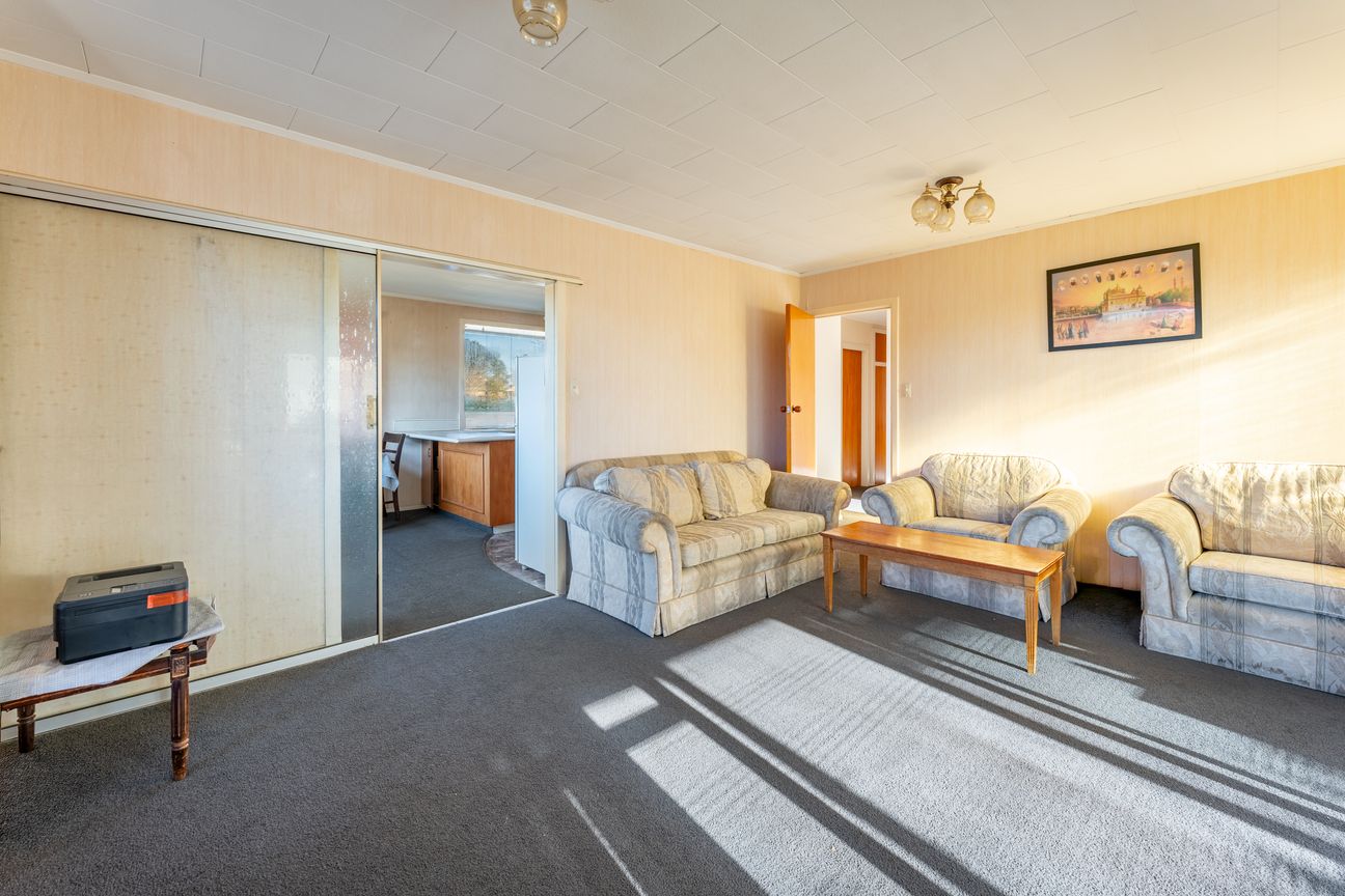 Solid Home, Great Location - Widok 3