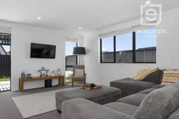 3 Pioneer Crescent, Omokoroa