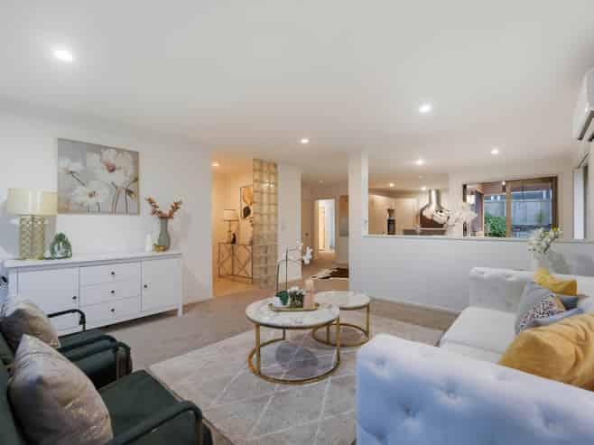 19 Norm Pellow Drive, The Gardens