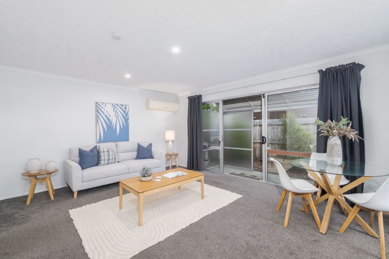 ADDINGTON - 2 BEDROOMS, 1 BATHROOM, HEATPUMP, SINGLE GARAGE - Bild 6