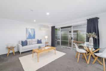 2/76 Ruskin St, Addington