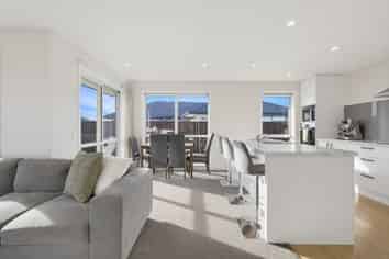 9 Feltham Street, Richmond