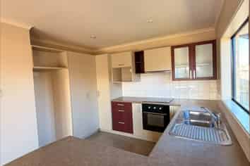 Hawkes Bay - Address withheld