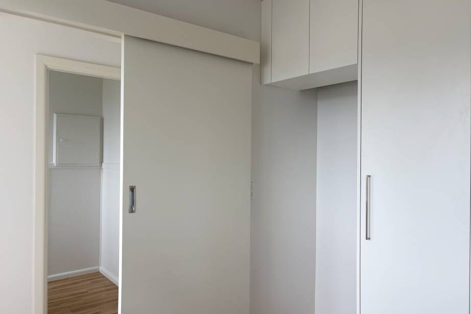 Freshly renovated throughout, mostly double glazed - Widok 5