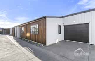 2/35 Leitch Street, Somerfield