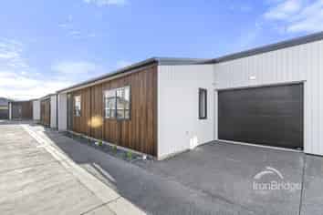 2/35 Leitch Street, Somerfield